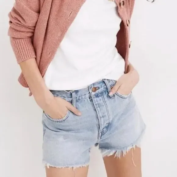 NWT Madewell 25 XS Relaxed Denim Shorts Essen Wash Distressed Retro Summer Cute - Picture 1 of 11